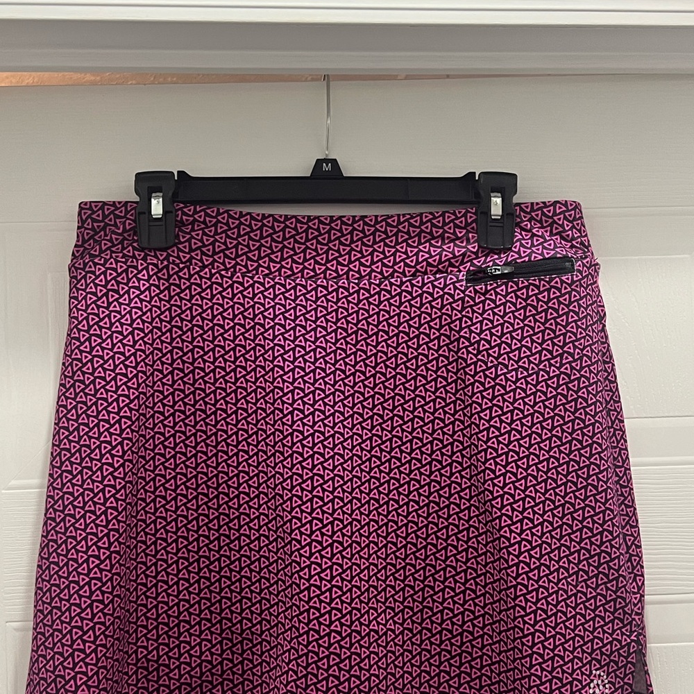 Women's Pink/Navy Patterned A-Line Skort.
